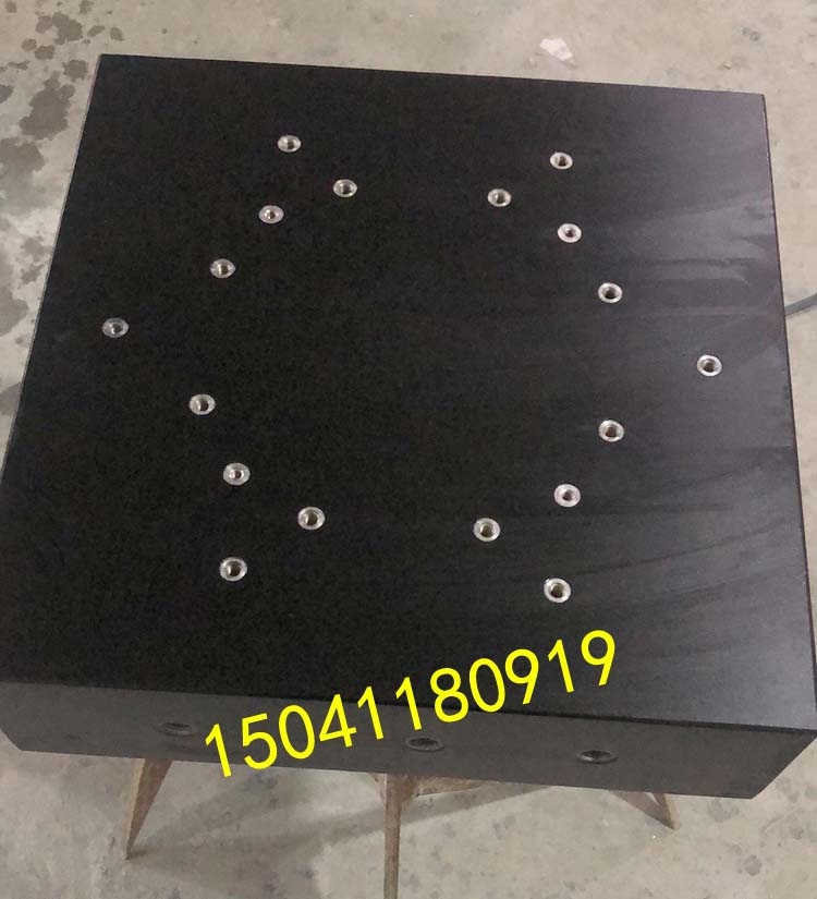 河（hé）北三河（hé）市某廠訂做的大理石平台（tái）已發貨到廠
